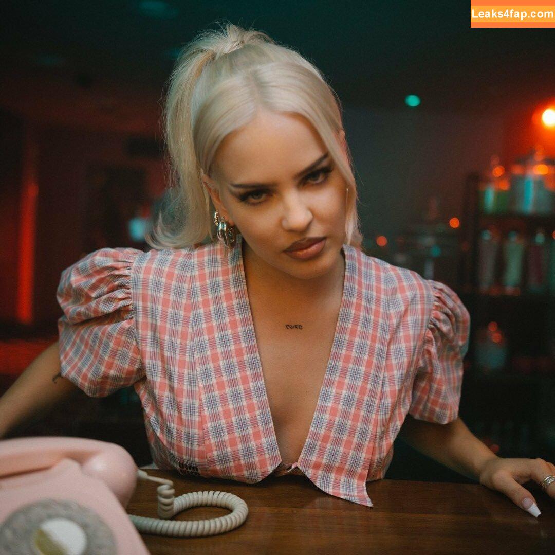 Annemarie / annemarie98 leaked photo photo #0009