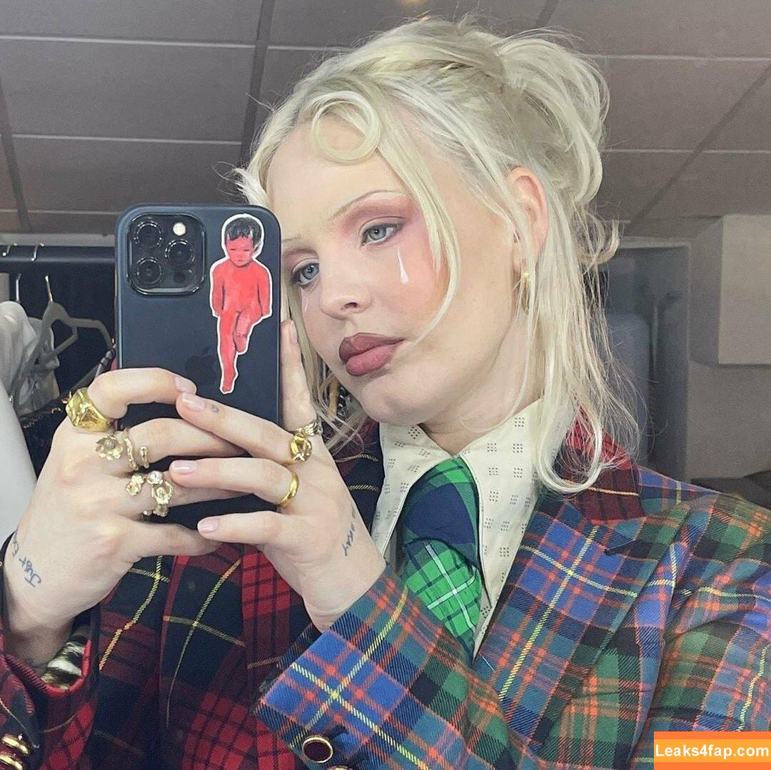 Annemarie / annemarie98 leaked photo photo #0021