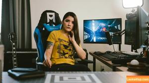 AnneMunition photo #0001