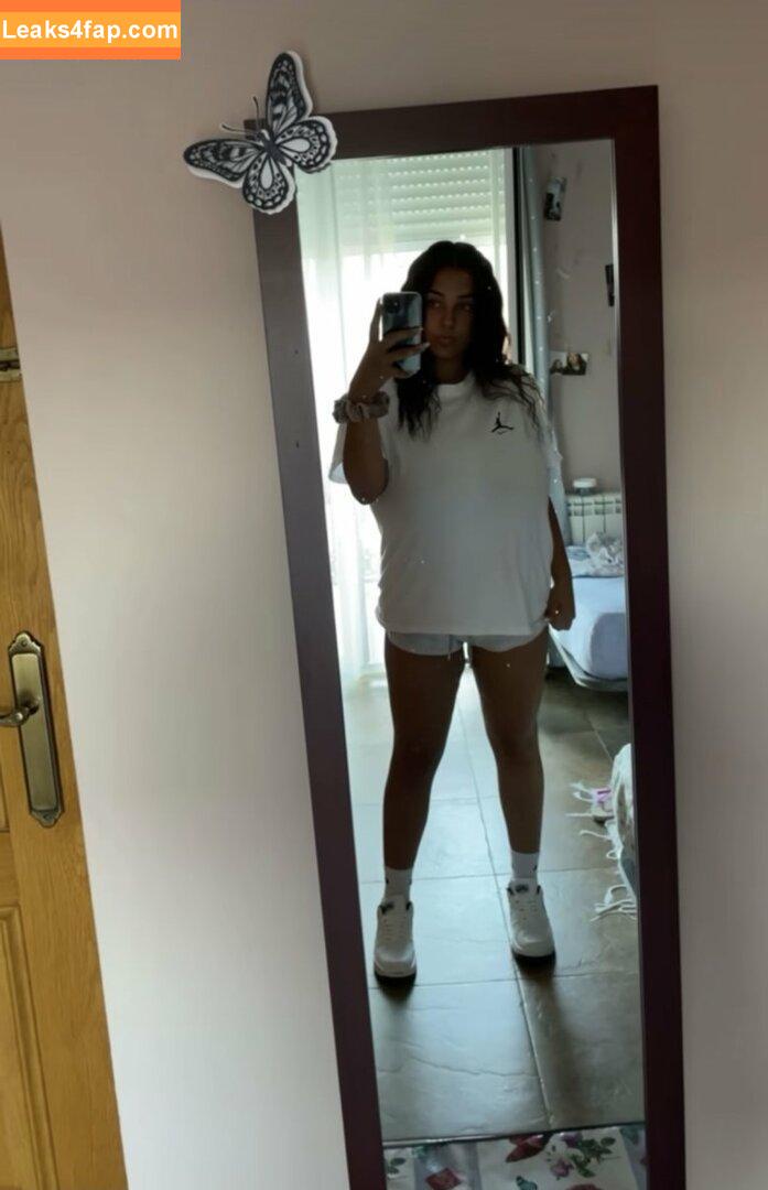 Anneris18 / __anneris__ leaked photo photo #0079