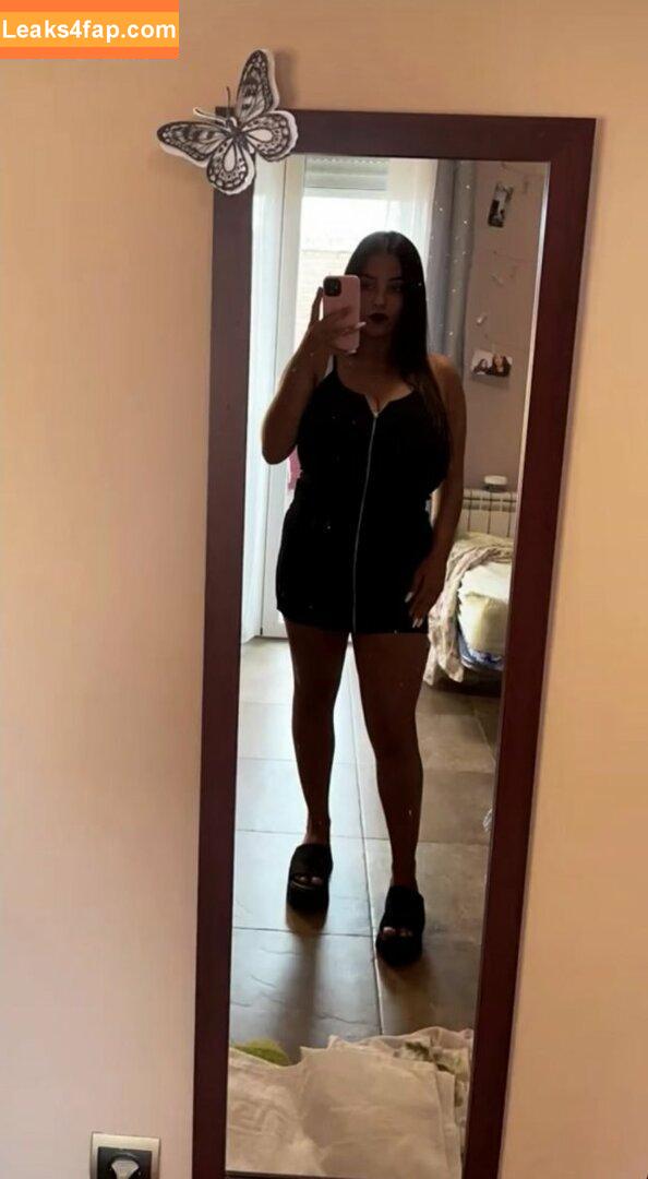 Anneris18 / __anneris__ leaked photo photo #0207