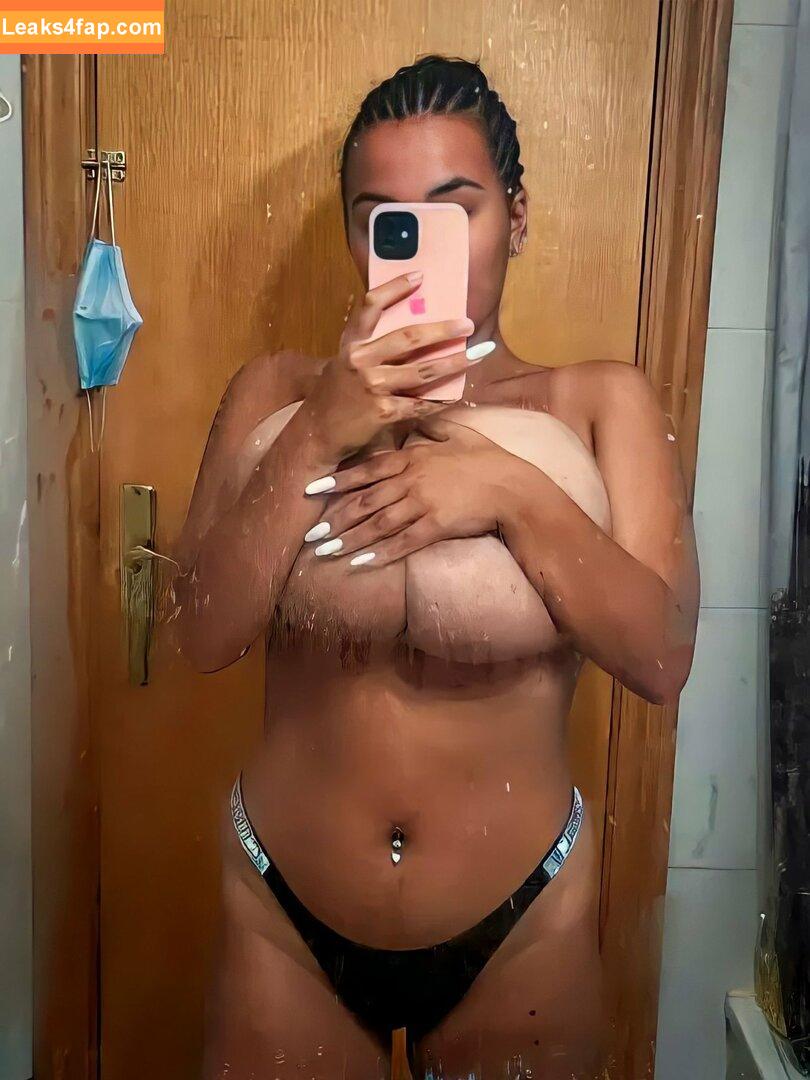 Anneris18 / __anneris__ leaked photo photo #0208