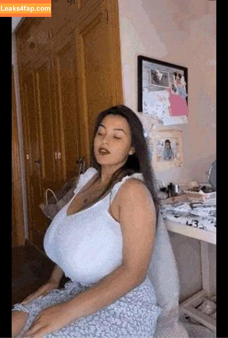 Anneris18 / __anneris__ leaked photo photo #0209