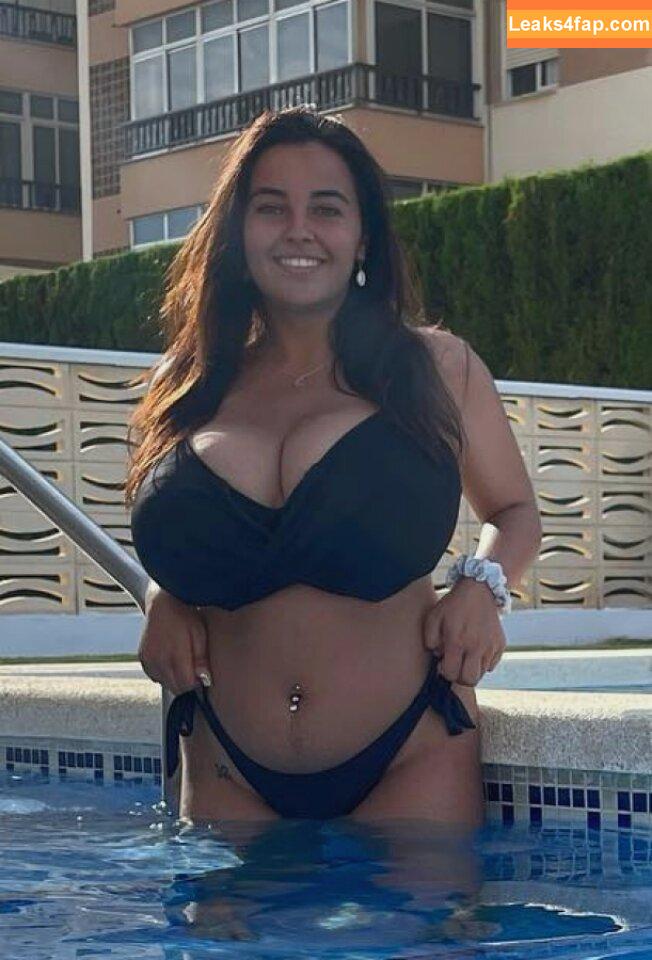 Anneris18 / __anneris__ leaked photo photo #0276