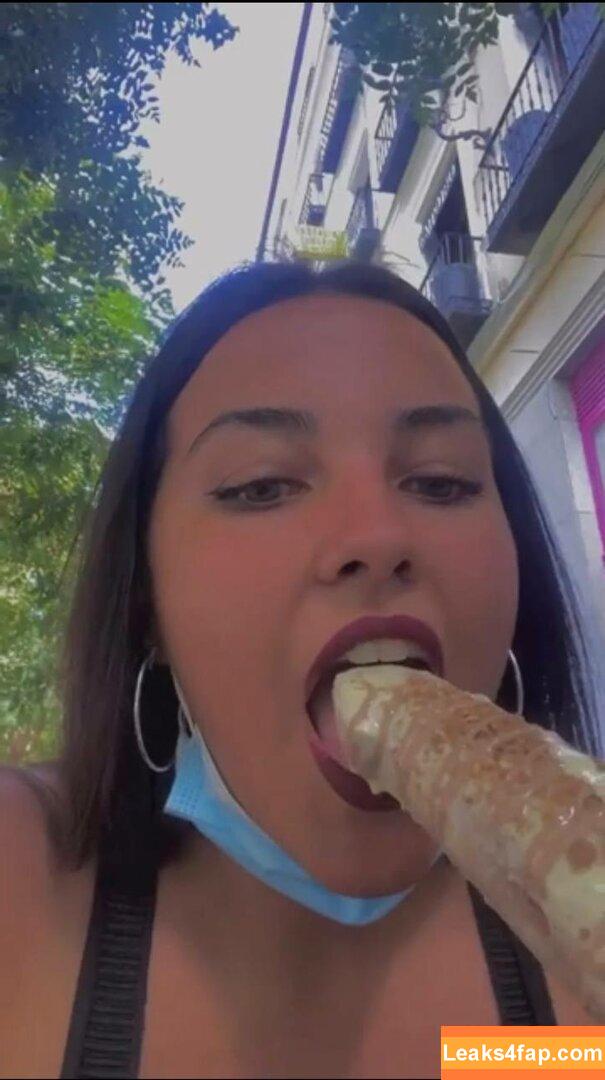 Anneris18 / __anneris__ leaked photo photo #0380