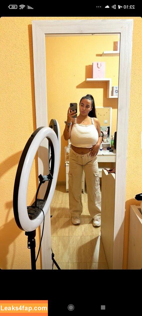 Anneris18 / __anneris__ leaked photo photo #0421