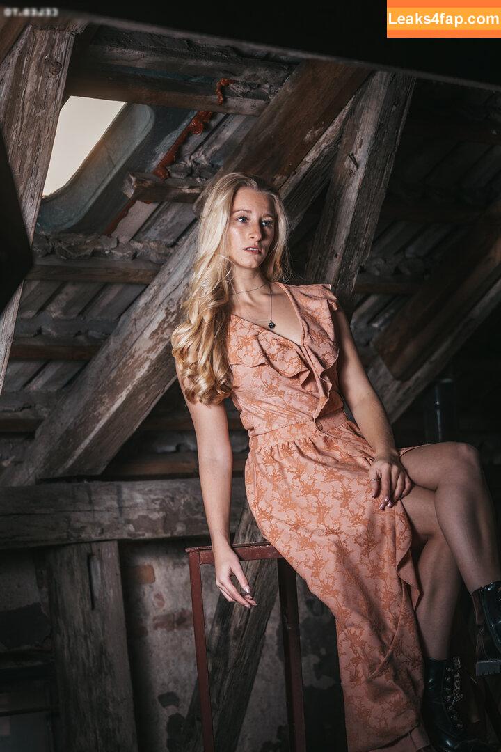 Annesophie Linn / bild21_fotostudio слитое фото фото #0030