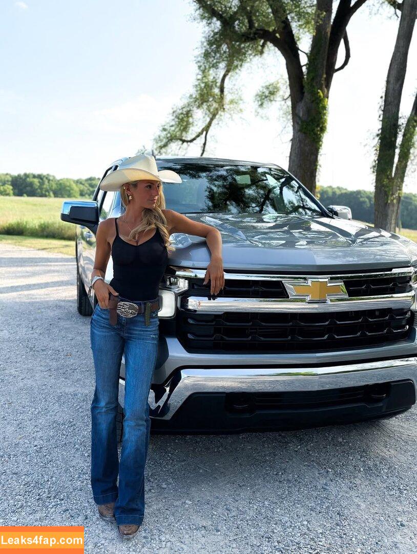 Annie Agar / annieagar5 leaked photo photo #0265