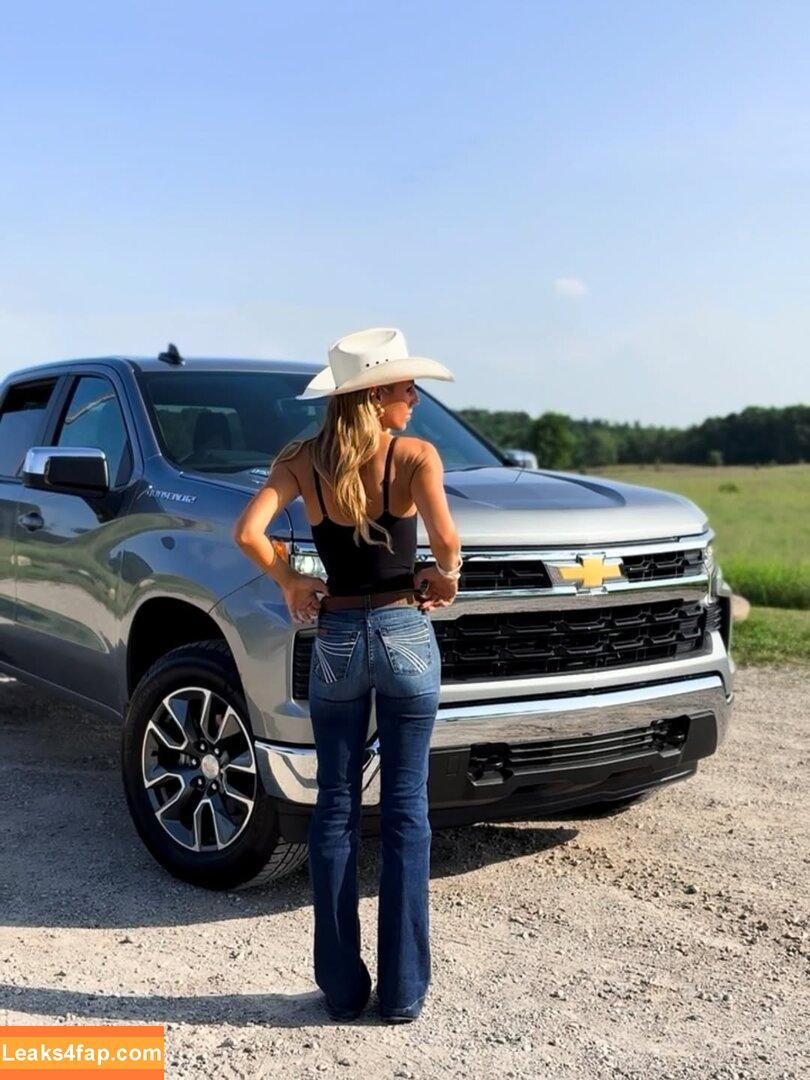 Annie Agar / annieagar5 leaked photo photo #0271