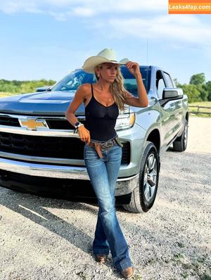 Annie Agar photo #0266