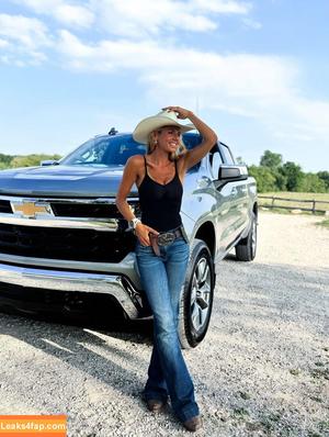 Annie Agar photo #0267