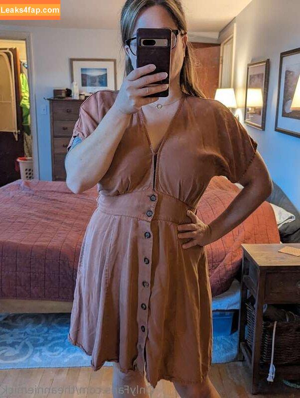 Annie Mick / annie.mick / https: / theanniemick leaked photo photo #0004