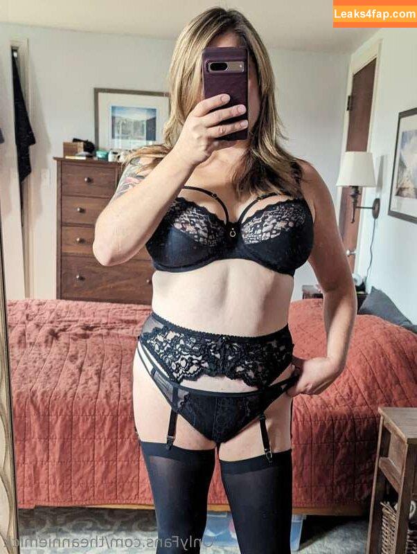 Annie Mick / annie.mick / https: / theanniemick leaked photo photo #0018