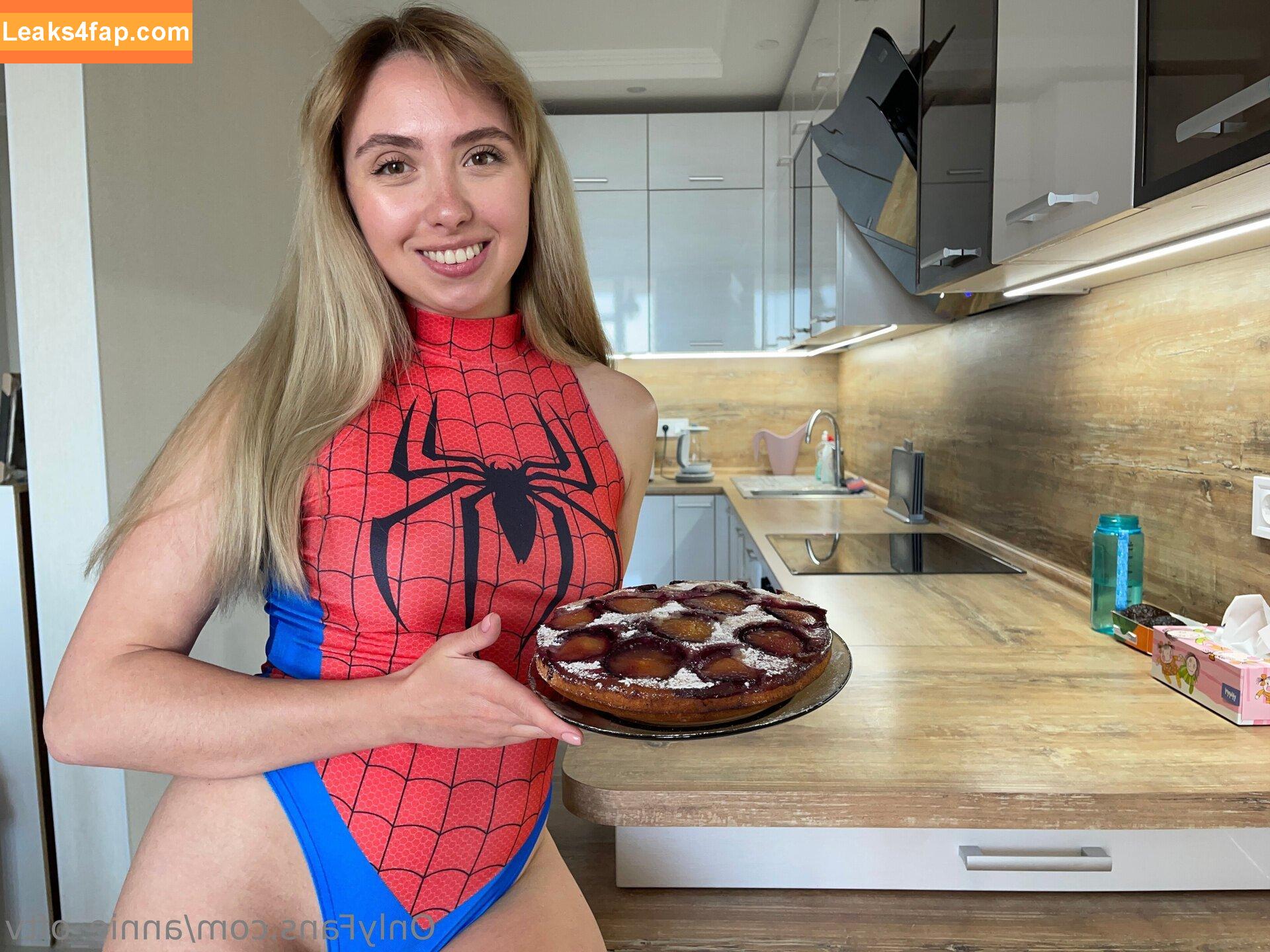 annie_oftv /  leaked photo photo #0002