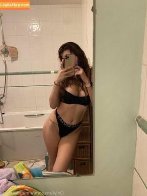 annieecharlottefree photo #0344