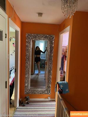annieecharlottefree photo #0348