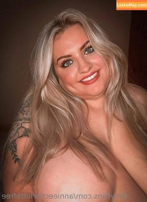 annieecharlottefree photo #0438