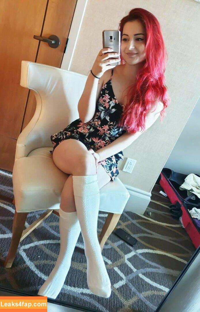 anniefuchsia /  leaked photo photo #0006