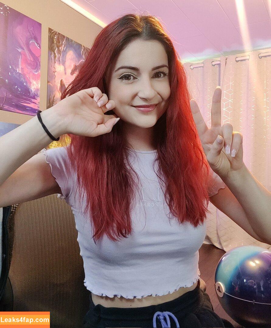 anniefuchsia /  leaked photo photo #0189