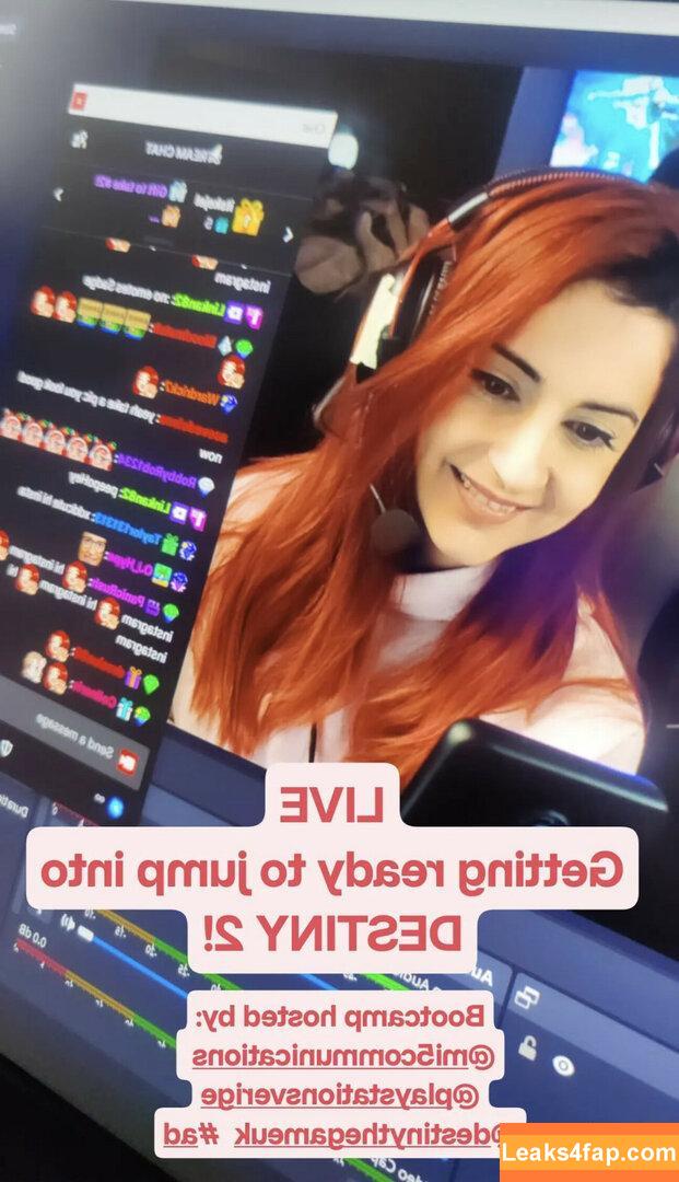 anniefuchsia /  leaked photo photo #0201