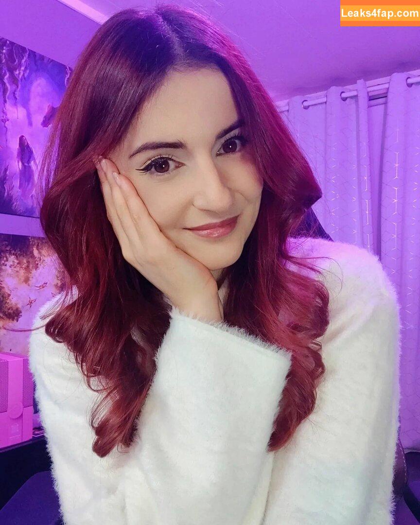 anniefuchsia /  leaked photo photo #0210