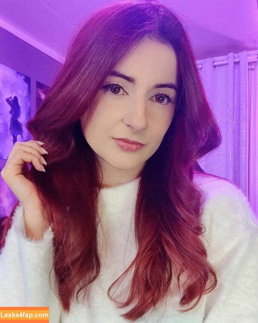 anniefuchsia /  leaked photo photo #0214