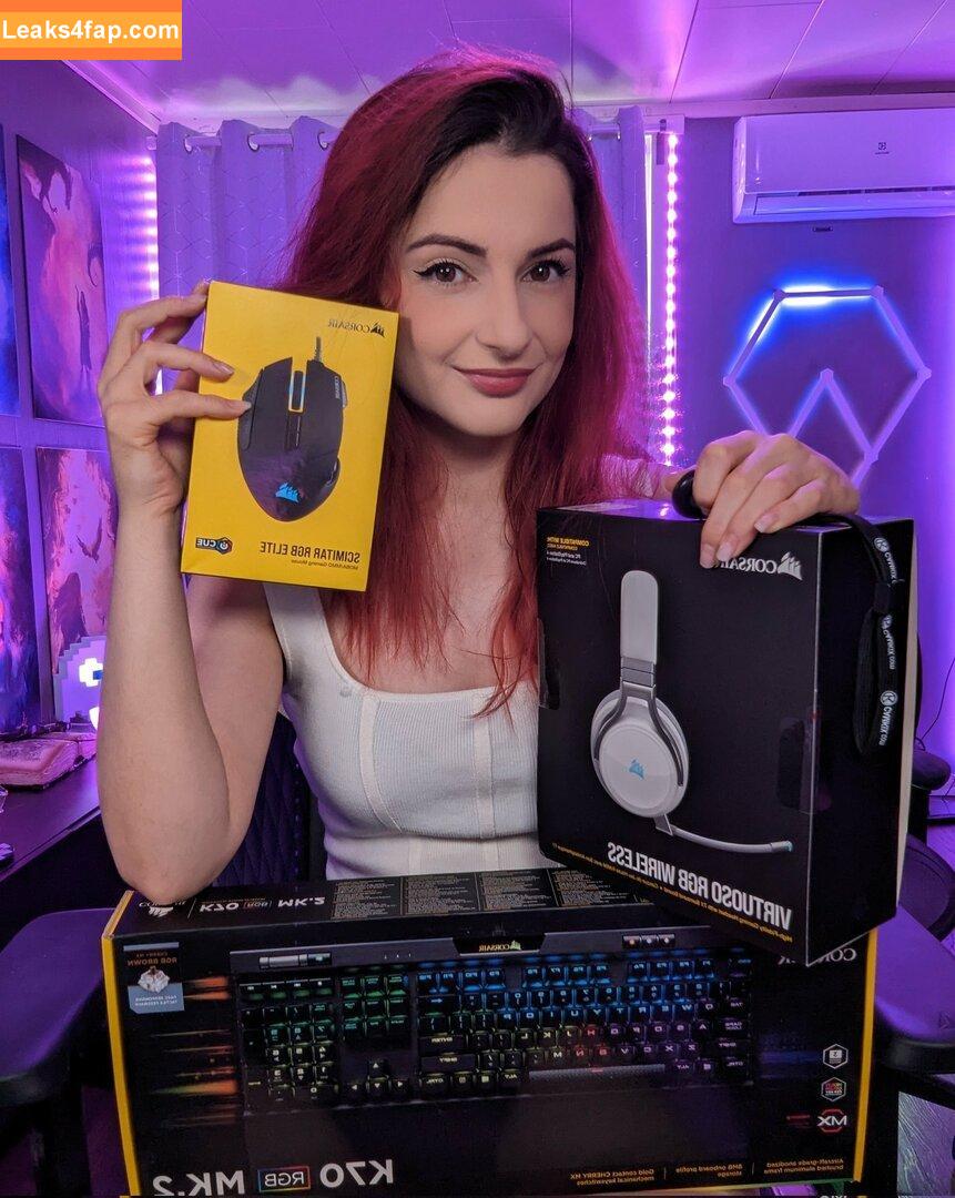 anniefuchsia /  leaked photo photo #0217