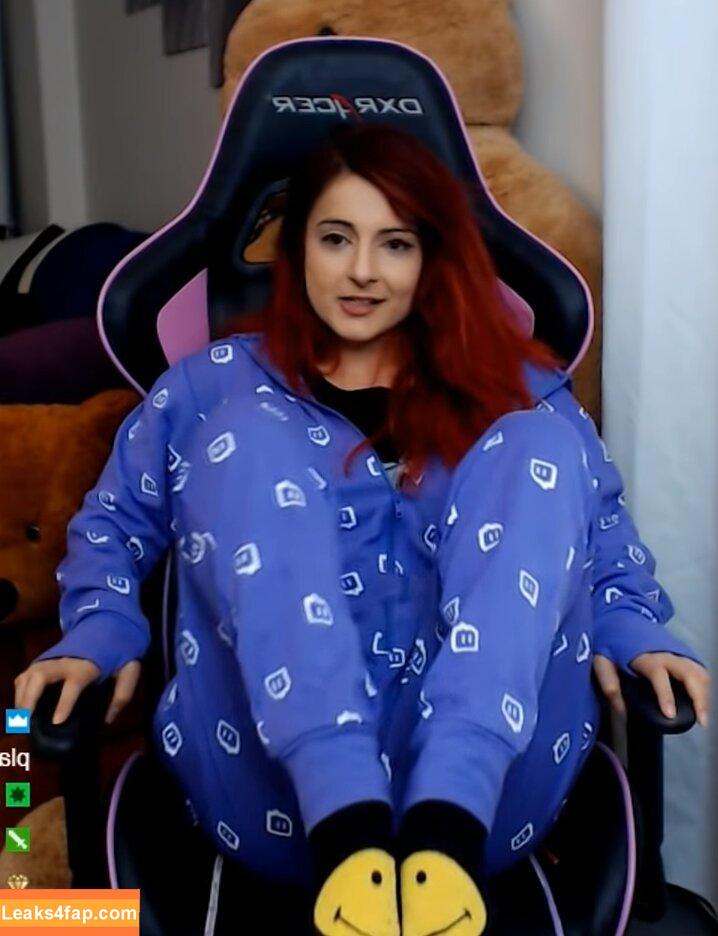 anniefuchsia /  leaked photo photo #0289