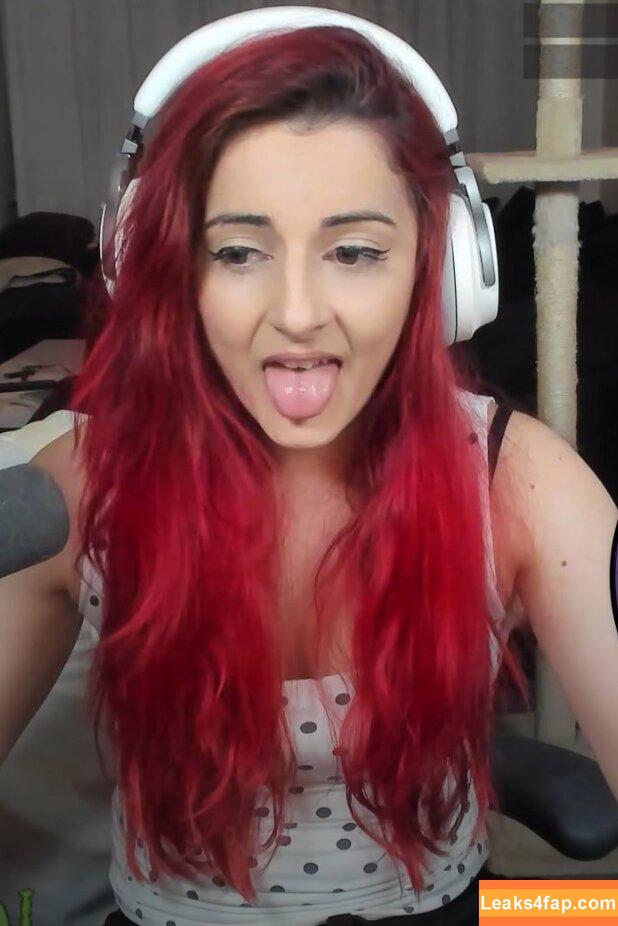 anniefuchsia /  leaked photo photo #0364