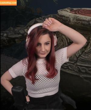 anniefuchsia photo #0137