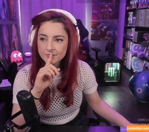 anniefuchsia photo #0140