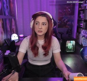 anniefuchsia photo #0151