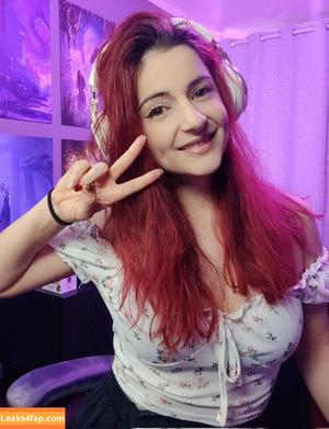 anniefuchsia photo #0153