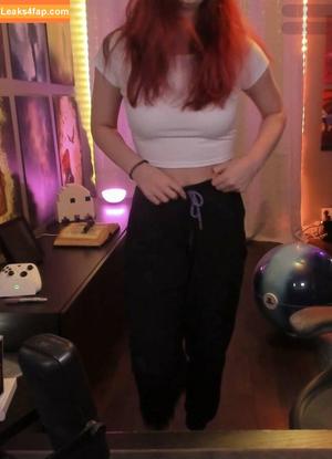 anniefuchsia photo #0187