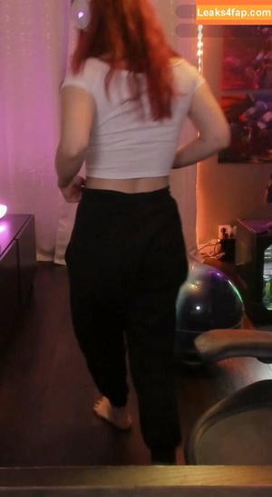 anniefuchsia photo #0192