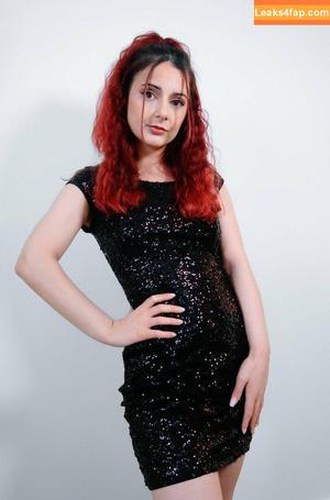 anniefuchsia photo #0194