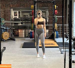 Annika Frick photo #0113