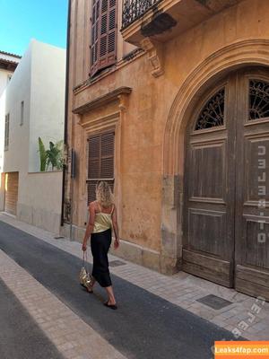 Annika Frick photo #0115