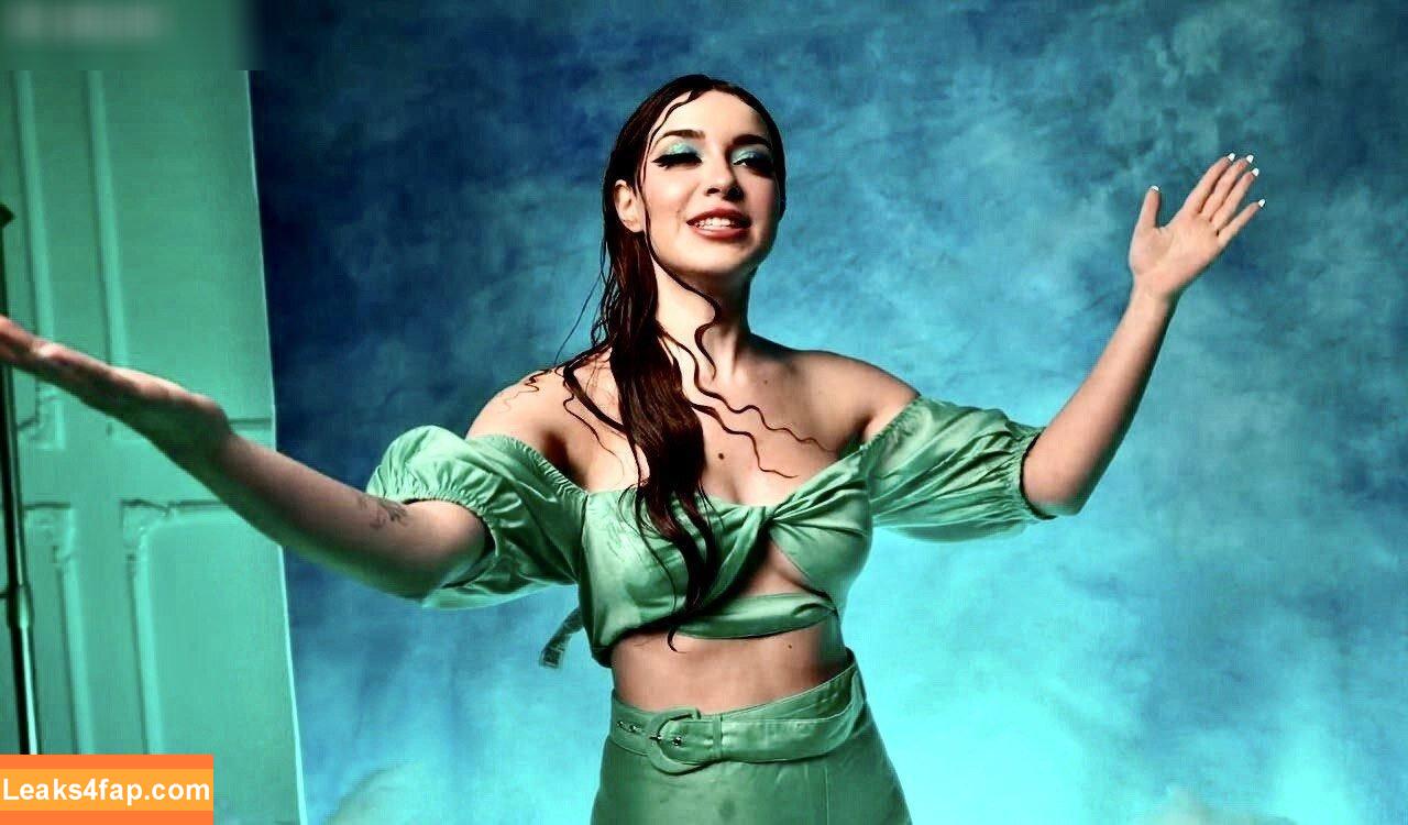 AnniTheDuck / https: слитое фото фото #0123