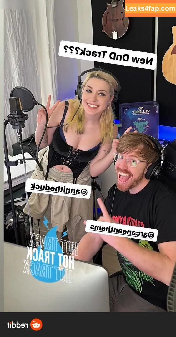 AnniTheDuck / https: слитое фото фото #0151