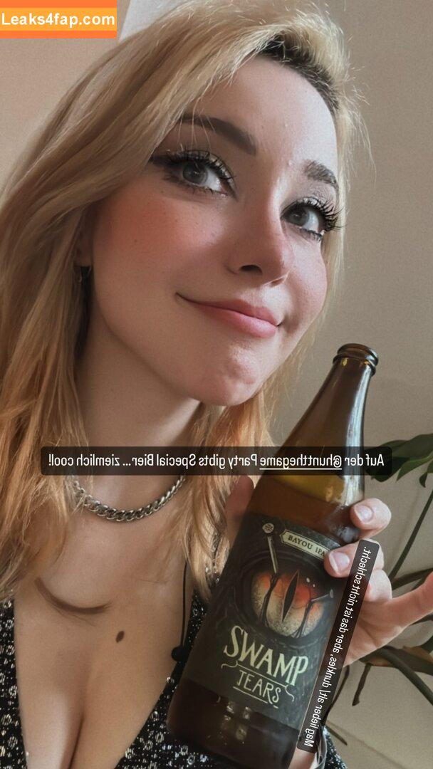 AnniTheDuck / https: слитое фото фото #0225