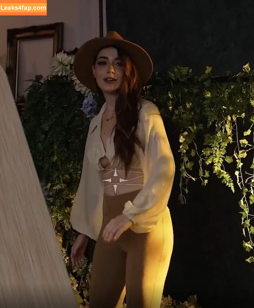 AnniTheDuck / https: слитое фото фото #0385