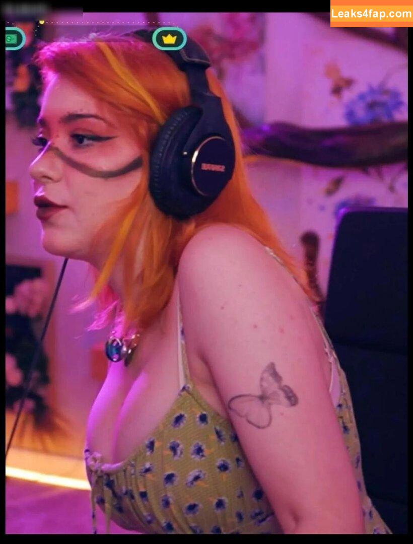 AnniTheDuck / https: слитое фото фото #0484