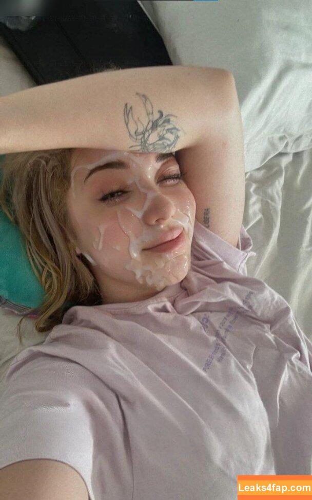 AnniTheDuck / https: слитое фото фото #0495