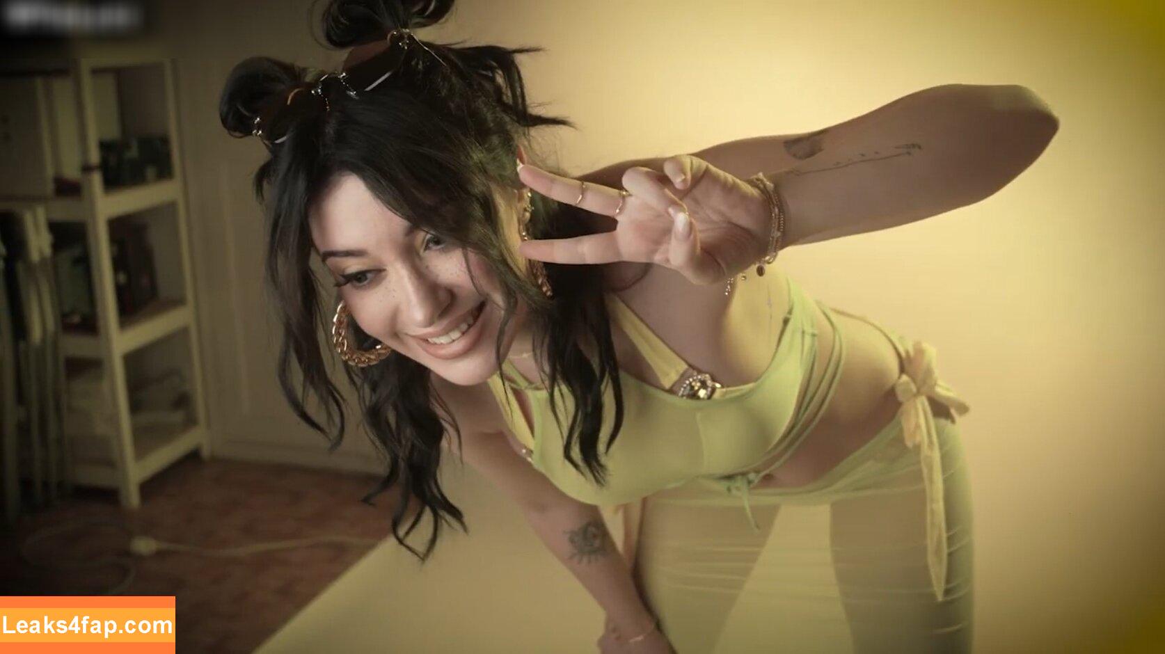 AnniTheDuck leaked photo photo #0577