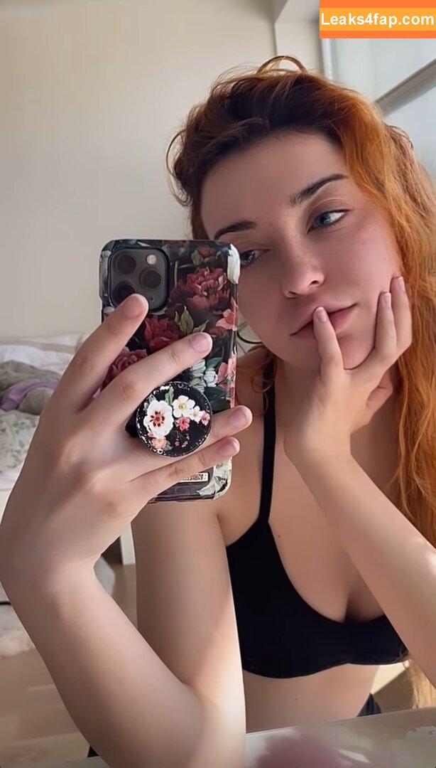 AnniTheDuck leaked photo photo #0598