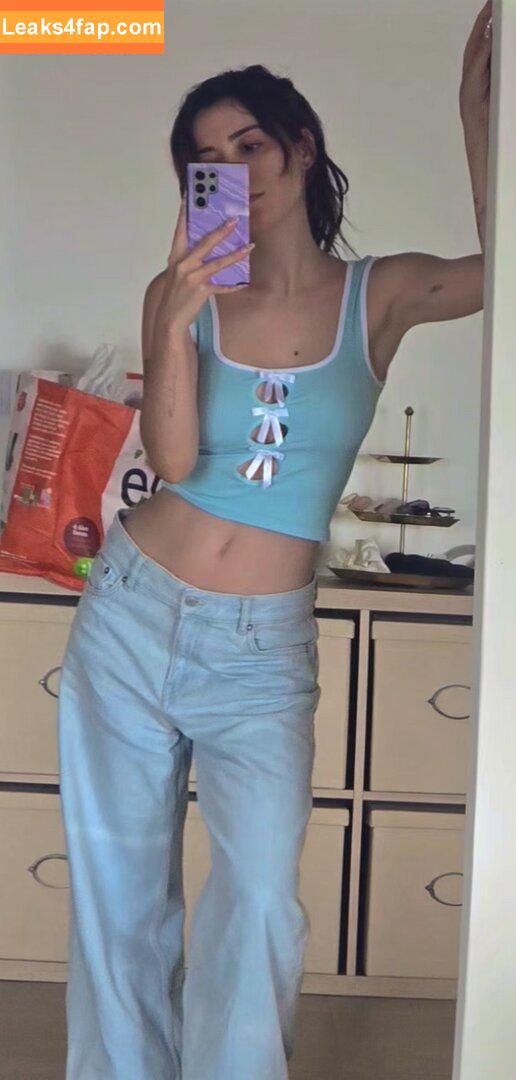 AnniTheDuck leaked photo photo #0862