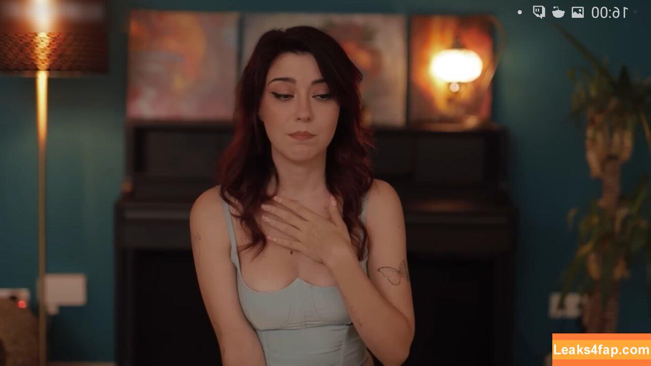AnniTheDuck leaked photo photo #0876