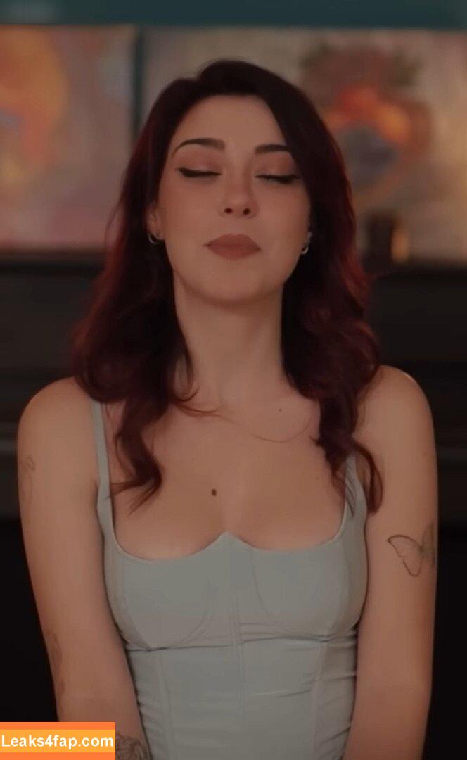 AnniTheDuck leaked photo photo #0882