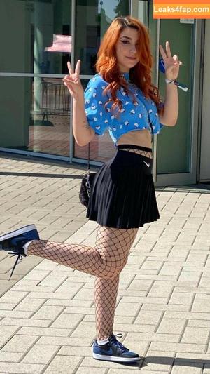 AnniTheDuck фото #0015